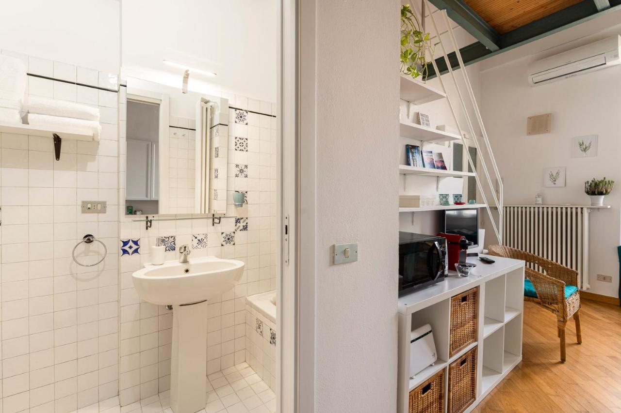 Loft Navigli Porta Genova Apartment Milan Bagian luar foto