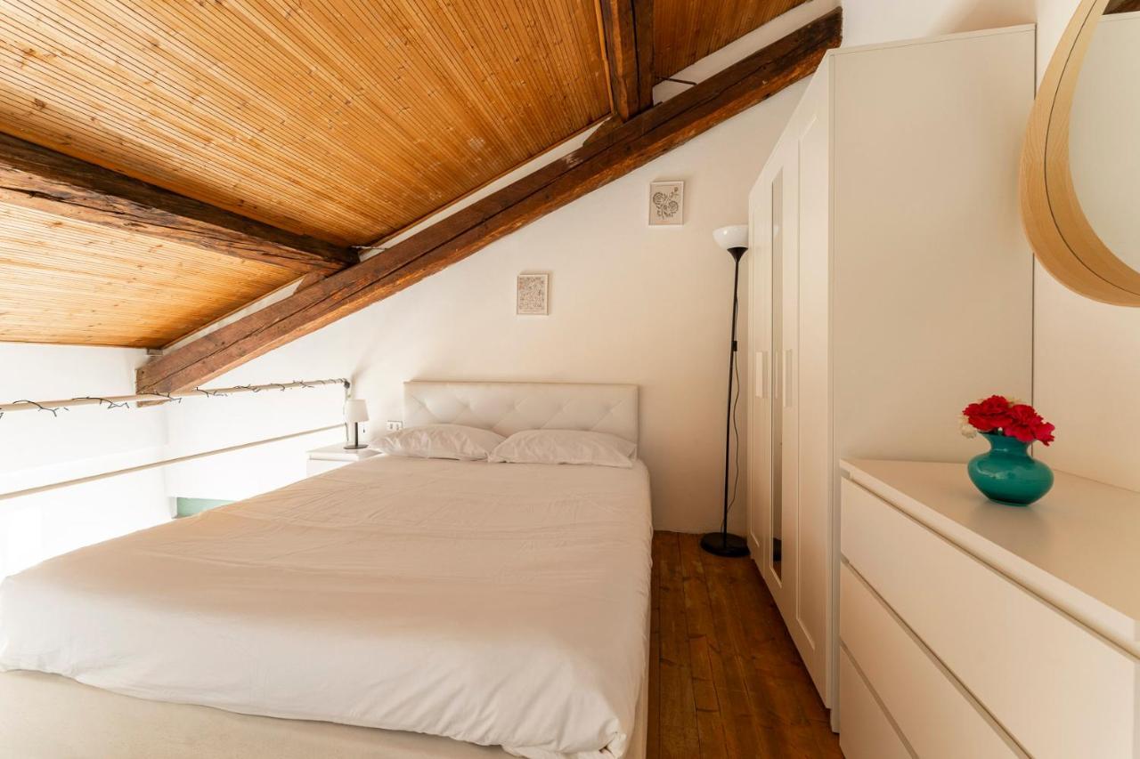Loft Navigli Porta Genova Apartment Milan Bagian luar foto